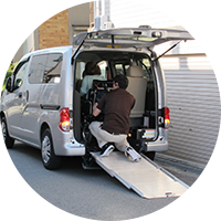 デイサービス利用者の送迎